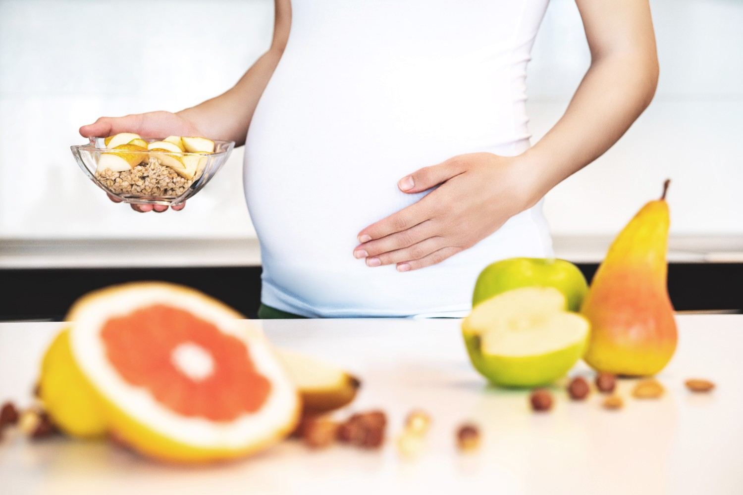 प्रारंभिक गर्भावस्था (early pregnancy) में गर्भाशय दर्द के कारण और उपचार