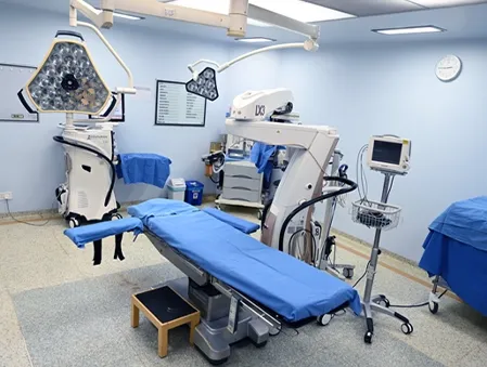 Vitreo Retinal Surgical Facility	