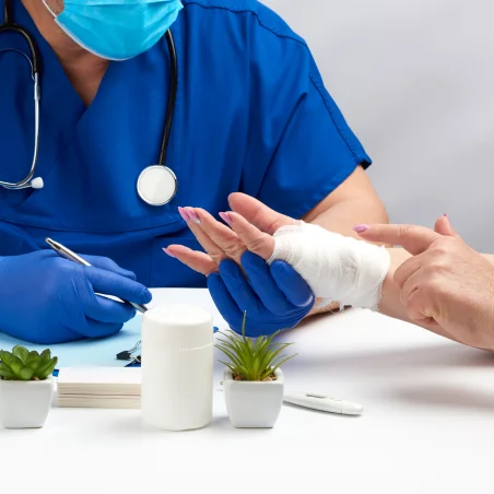 fractures-and-traumatic-injuries